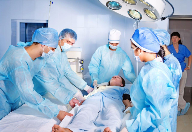 Chirurgie opération intervention