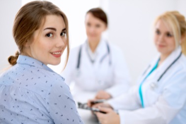 ENTRETIEN 3 femmes : 2 médecins 1 ASTP
